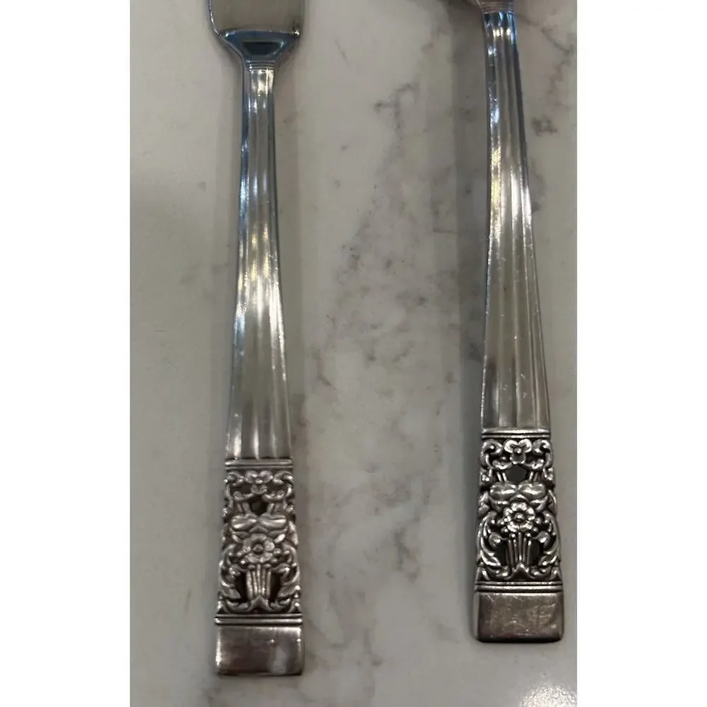 Vtg Set Oneida Community CORONATION 1936 Silver Plate Sugar Spoon & Butter Knife